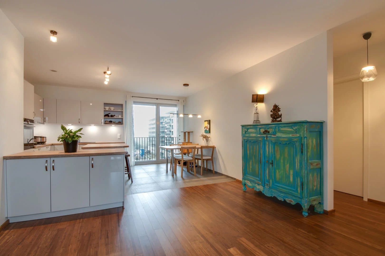 Appartement meublé - Luxembourg-Gasperich (2/6)
