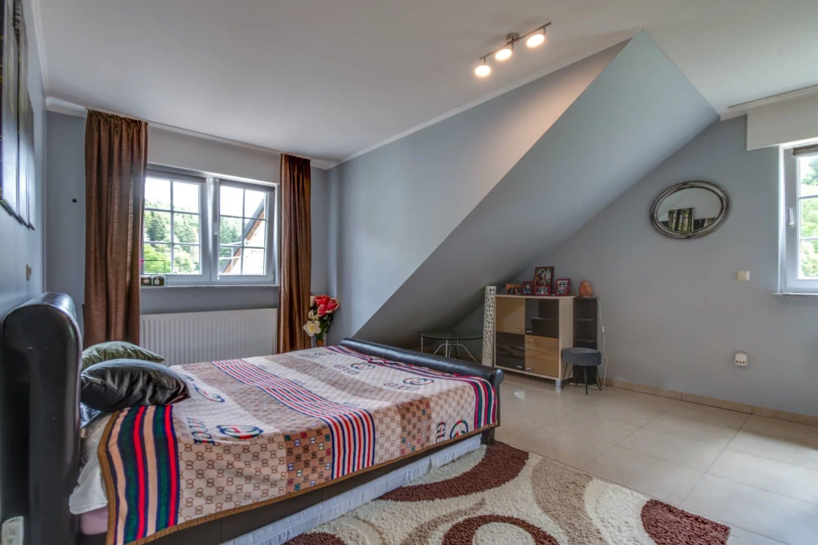 Appartement meublé - Tetange (4/6)